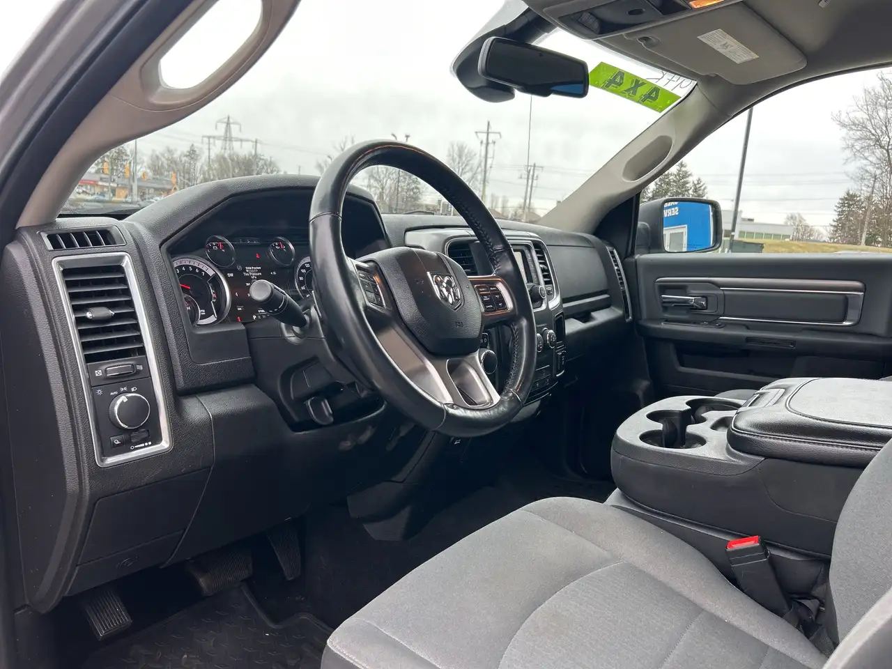 RAM 1500 снимка RAM 1500