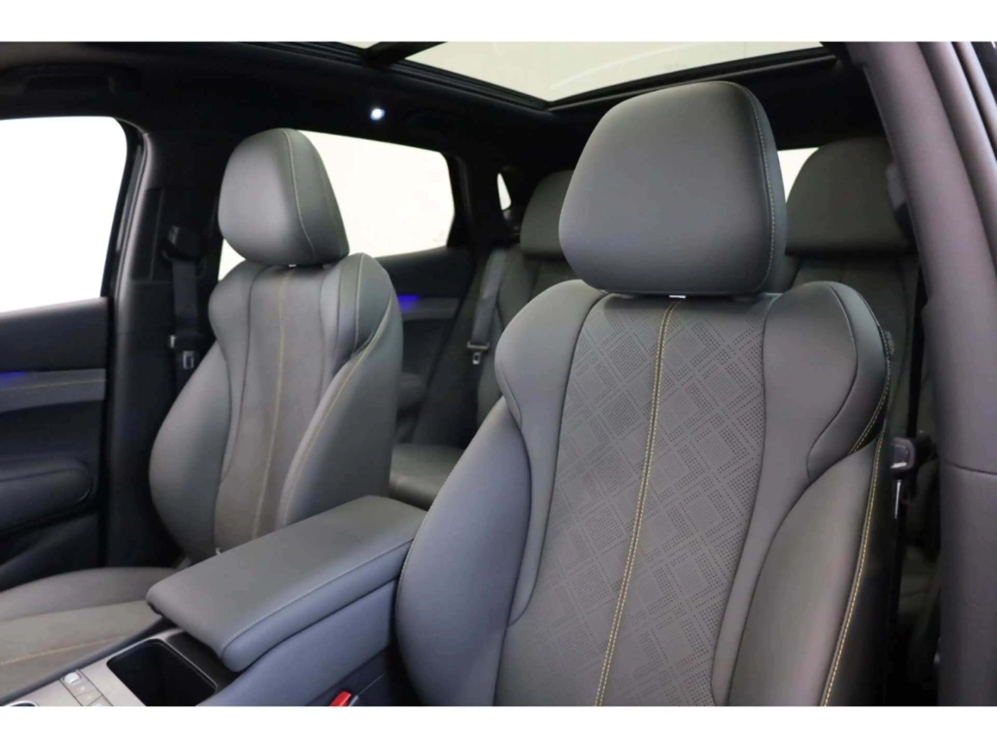BYD Atto 3 EVO Excellence AWD — photo 10