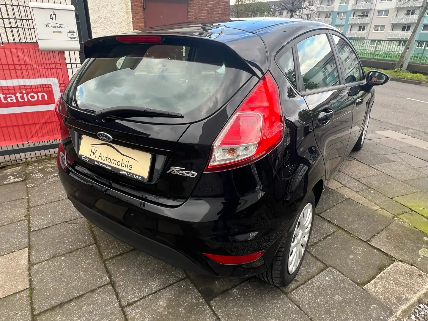 Ford Fiesta Trend 1.Hand, 32tkm, Klimaanlage Schwarz - 2