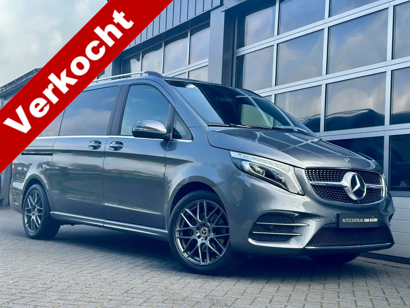 Mercedes-Benz V 300 300d Avantgarde | 2x Elek. Schuifdeur | Panodak | Grijs - 1