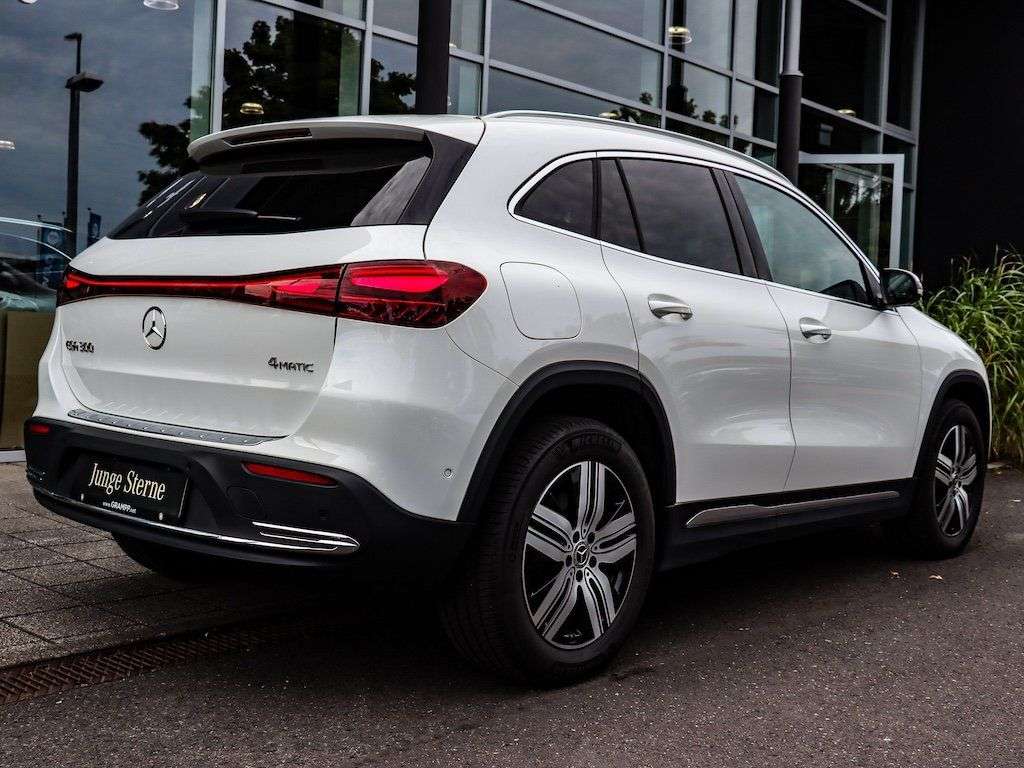 Mercedes-Benz EQA