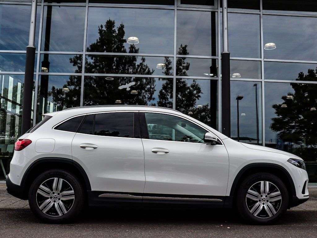 Mercedes-Benz EQA