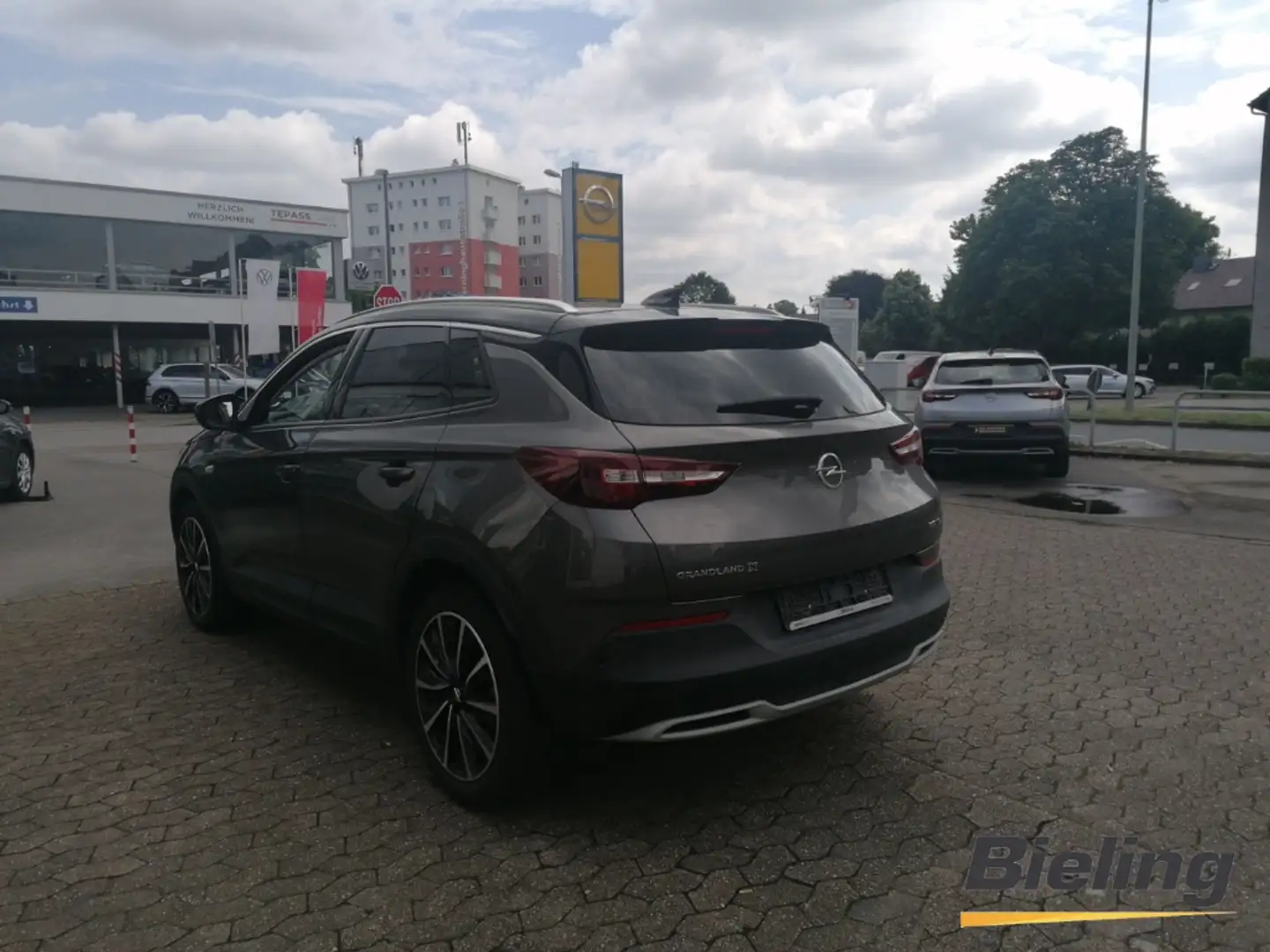 Opel Grandland X Ultimate 1.2 Turbo 1.Hand Grijs - 2