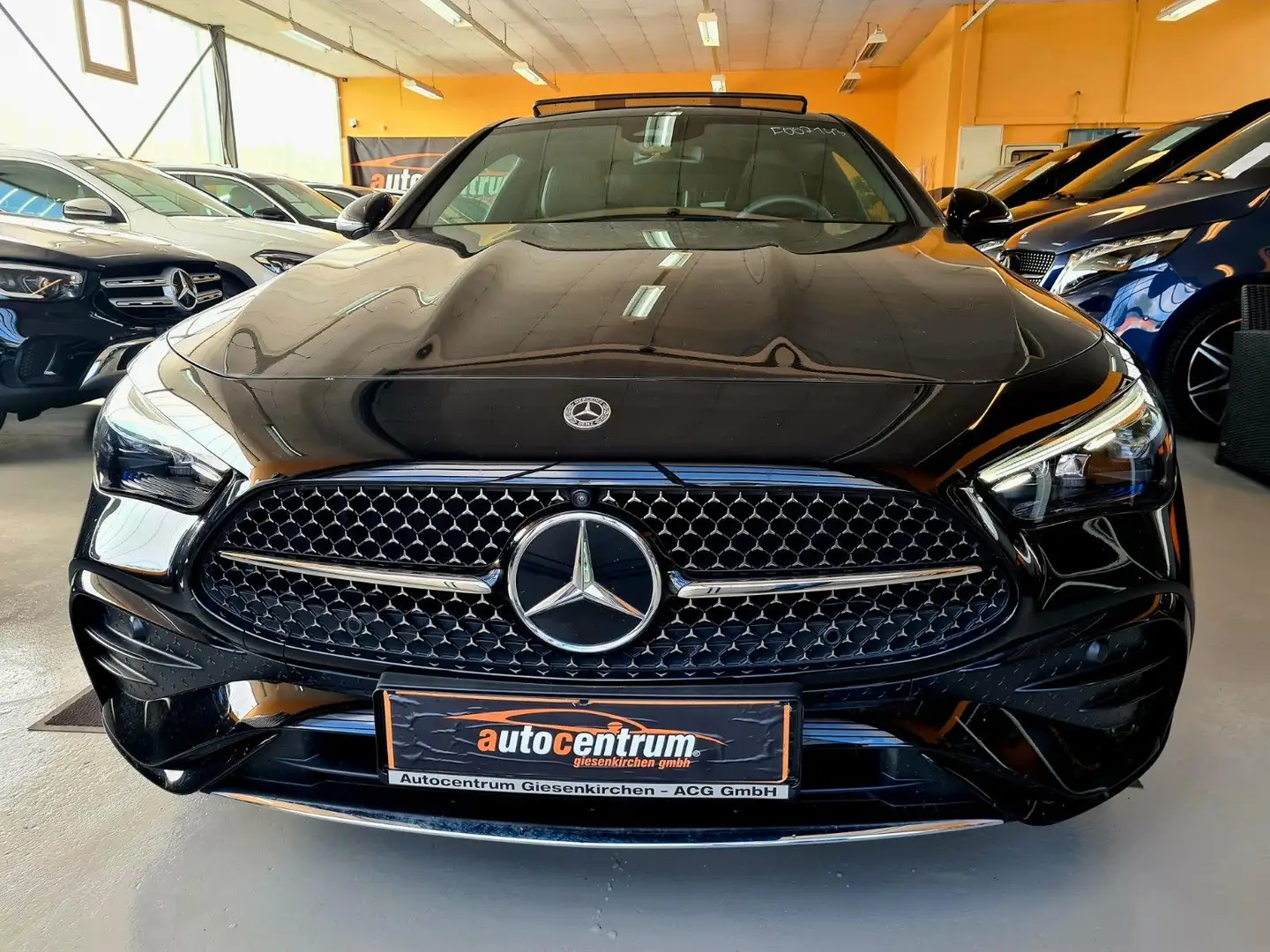 Mercedes-Benz CLE 200 Cpe 2x AMG Advanced+*fast Voll*Pano*ACC+ Noir - 2