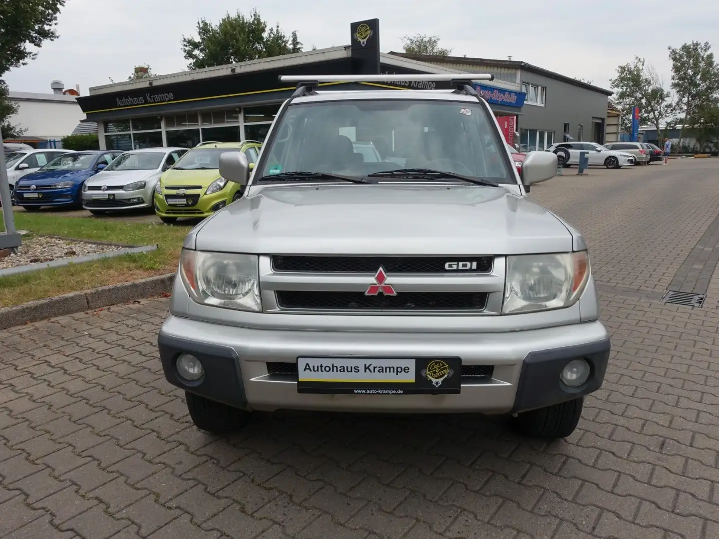 Mitsubishi Pajero Pinin 2,0 GDI 4x4 Automatik Plateado - 2