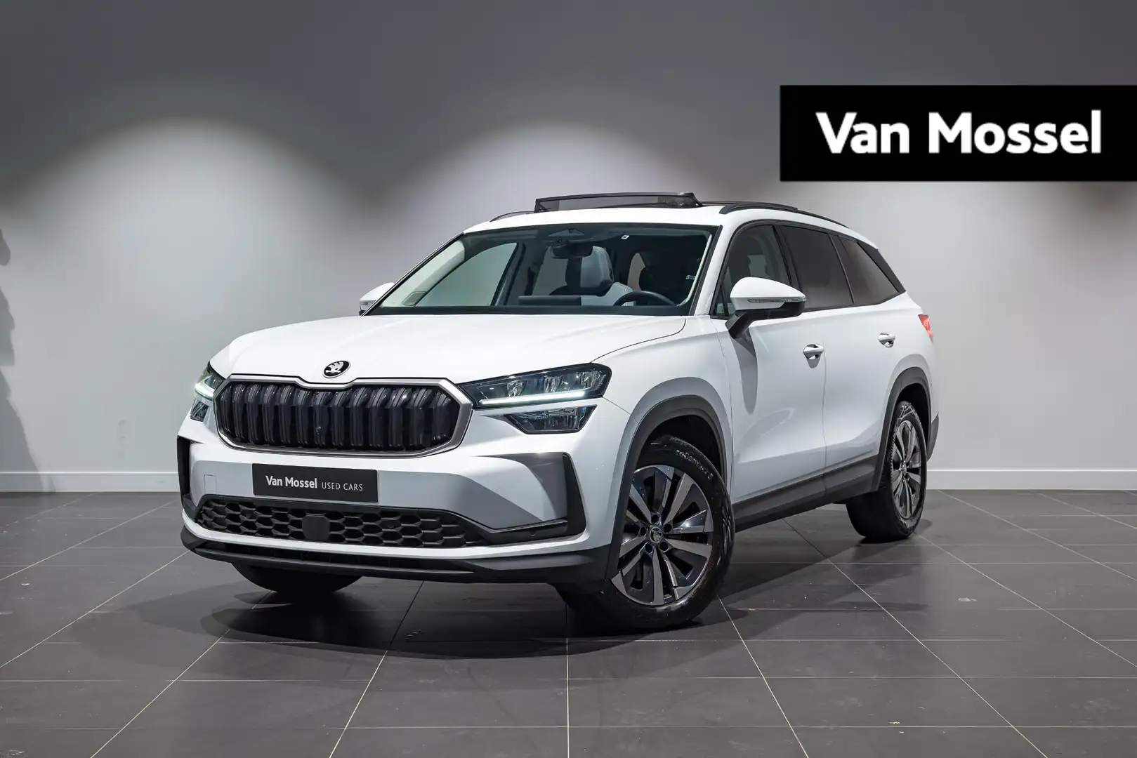 Skoda Kodiaq 1.5 TSI MHEV DSG Selection Pano Dak | Trekhaak | 7 Blanc - 1