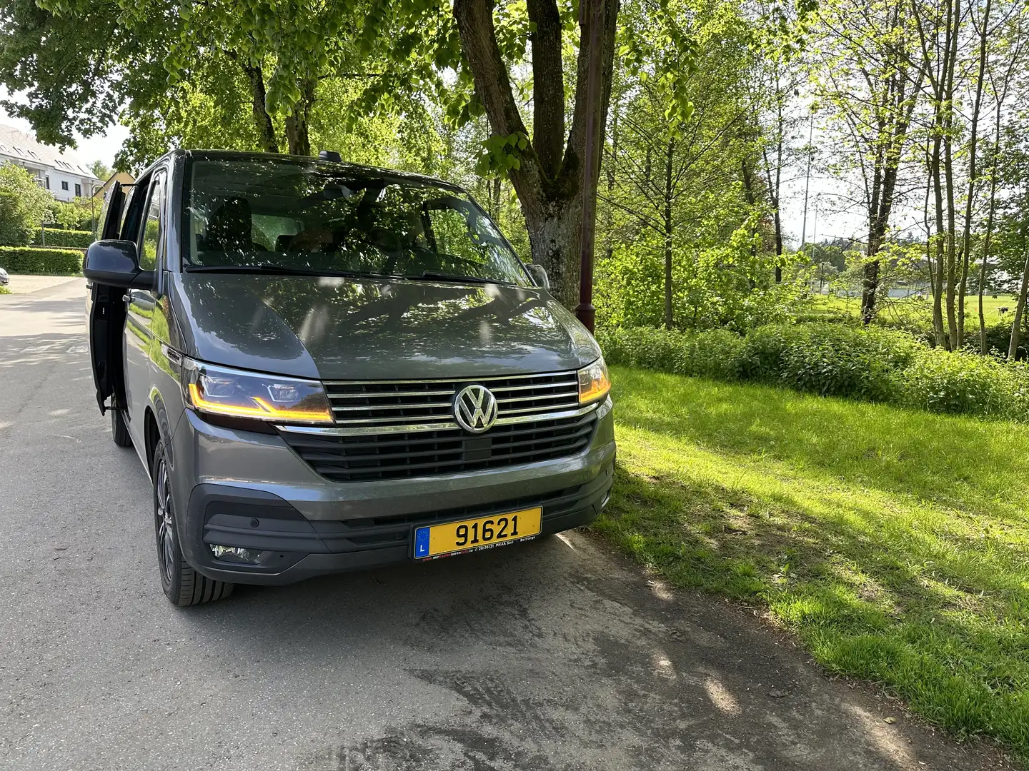 Volkswagen T6.1 Multivan Comfortline DSG Edition - 2