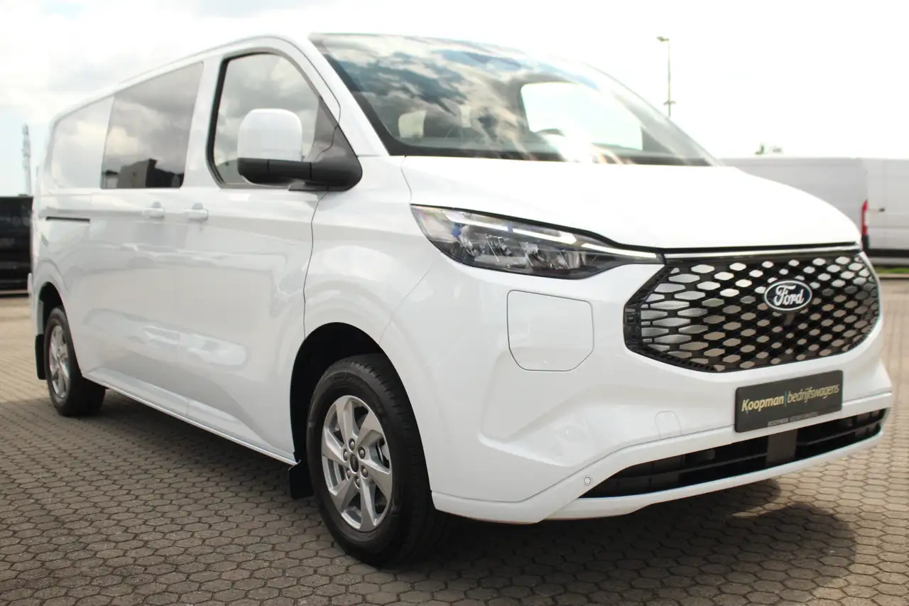 Ford Transit Custom 2026