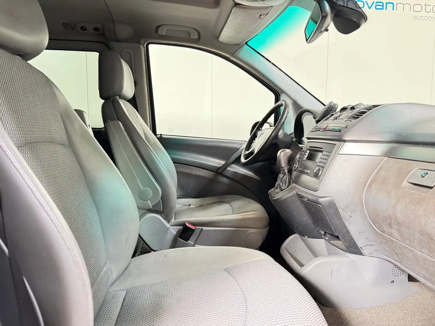 Mercedes-Benz Viano 2.2 CDI Autom. 5 pl - Dub.Cab - Lichte Vracht! Blau - 2
