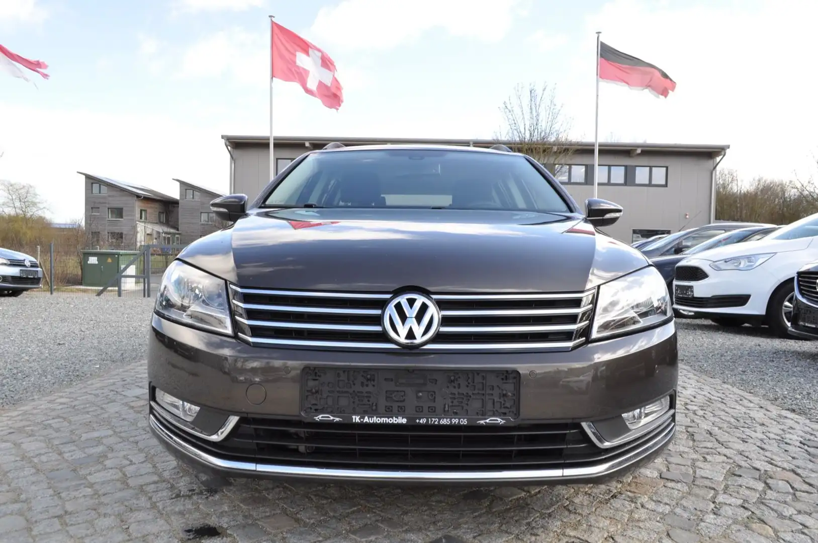 Volkswagen Passat Variant BlueMotion /NAVI/S-HEFT/TEMPOMAT Black - 2