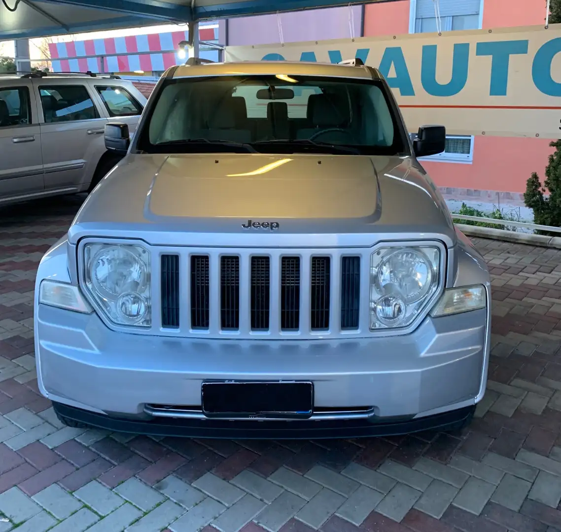 Jeep Cherokee 2.8 CRD DPF Limited Auto Argento - 2