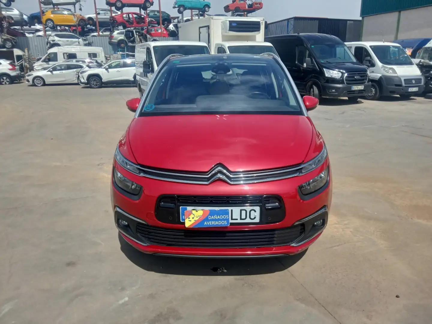 Citroen C4 Grand Spacetourer 1.5BlueHDI S&S Shine Pack 130 Burdeos - 2