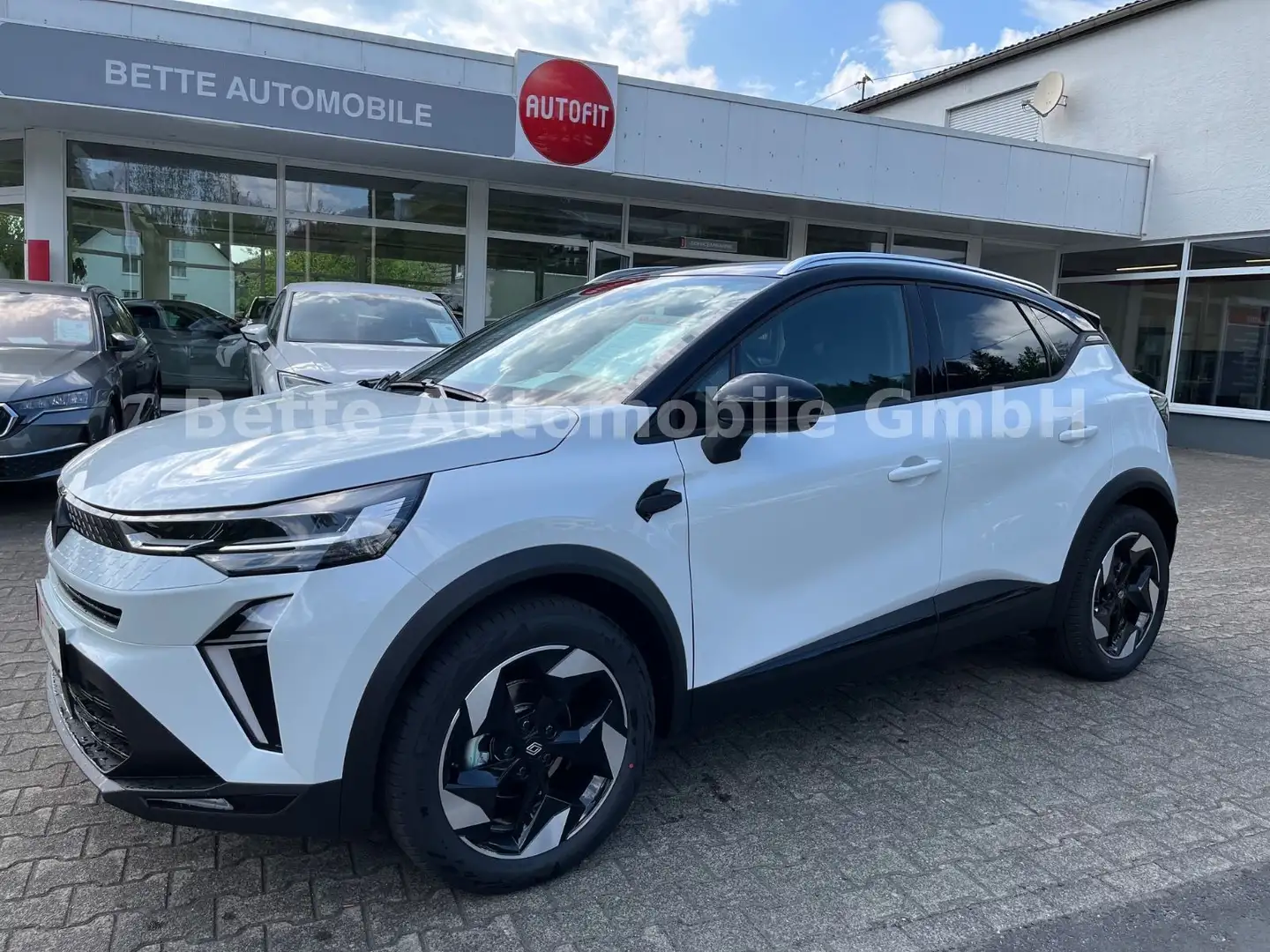 Renault Captur Mild Hybrid 140 Techno *LED*GRA*KAMERA* Blanc - 1