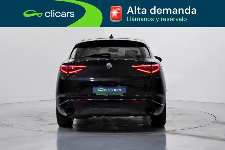 Alfa Romeo Stelvio 2021, foto 4