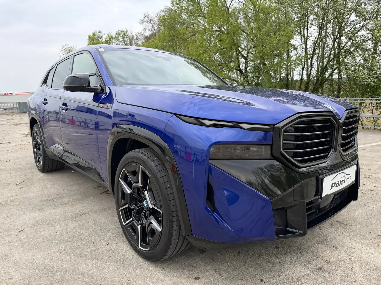 BMW XM Label Individual San Marino Blau 22" AKH MWST TOP!