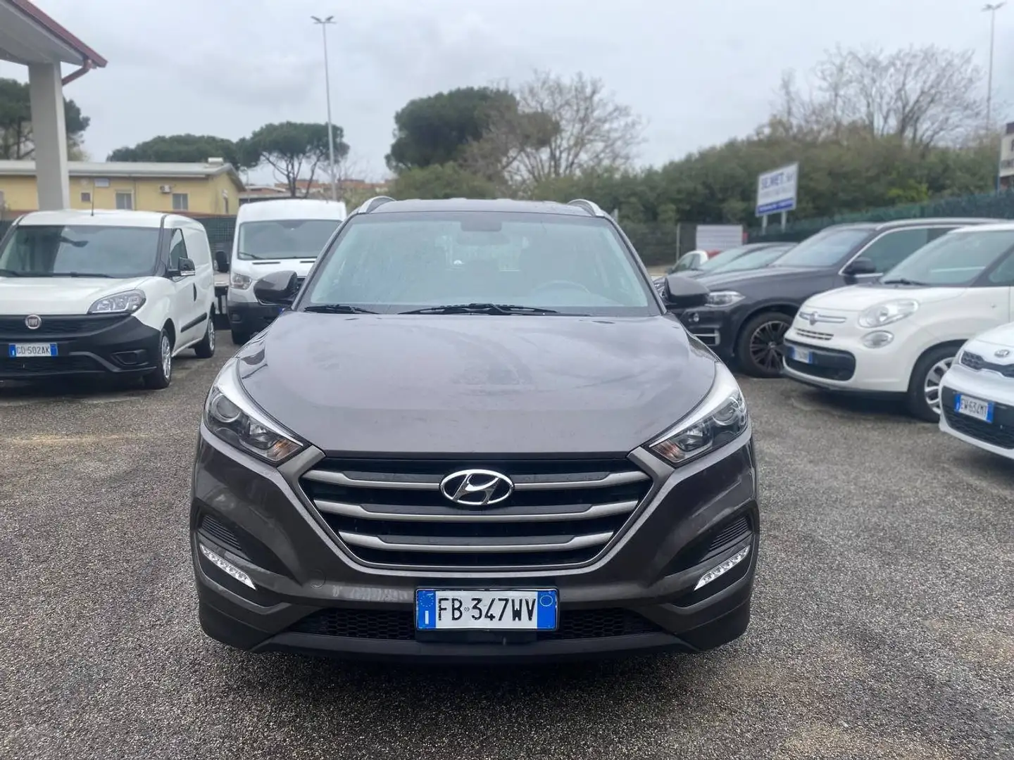Hyundai TUCSON Tucson 1.7 crdi Classic 2wd 115cv Grigio - 1