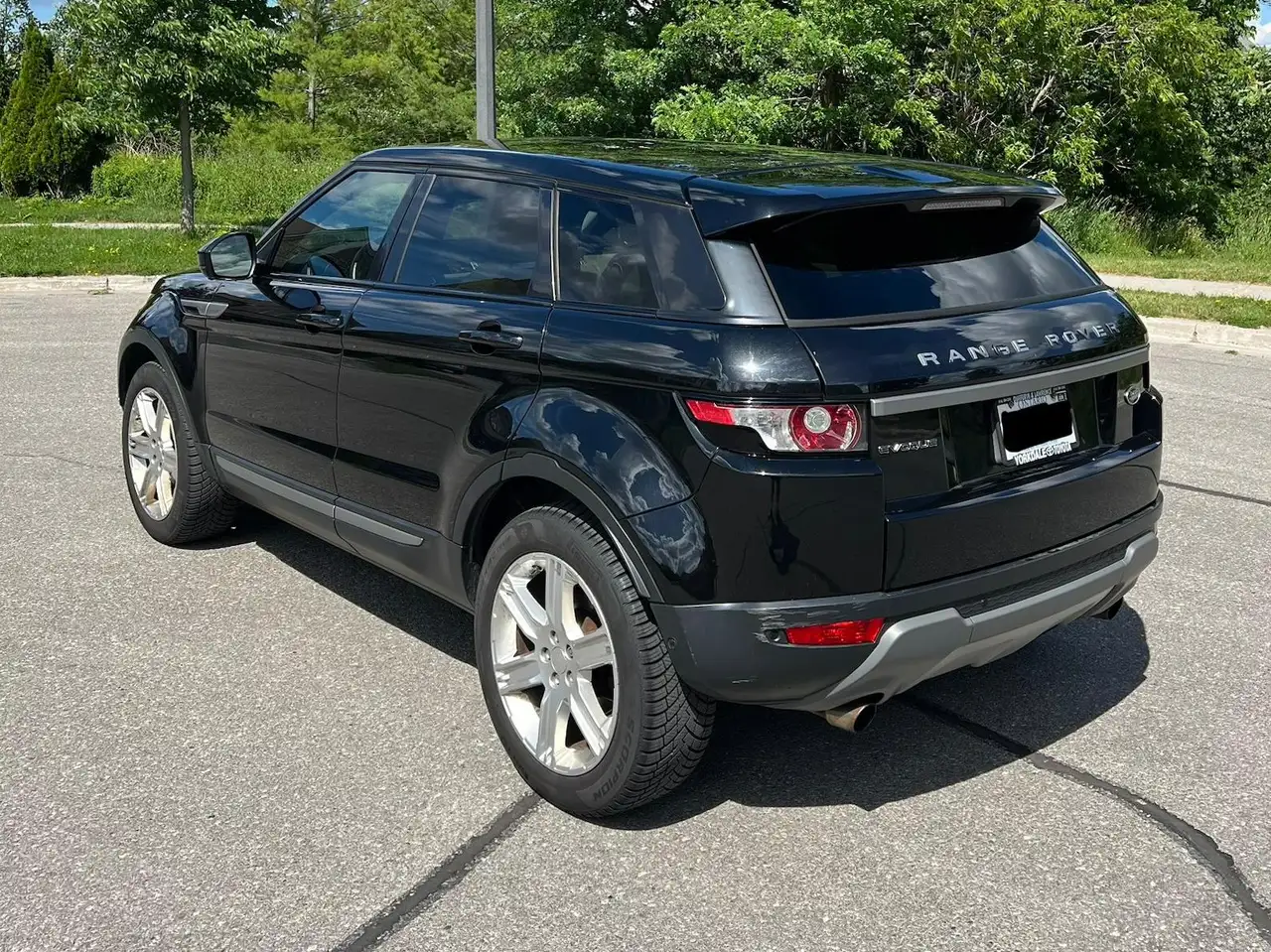Land Rover Range Rover Evoque photo Land Rover Range Rover Evoque