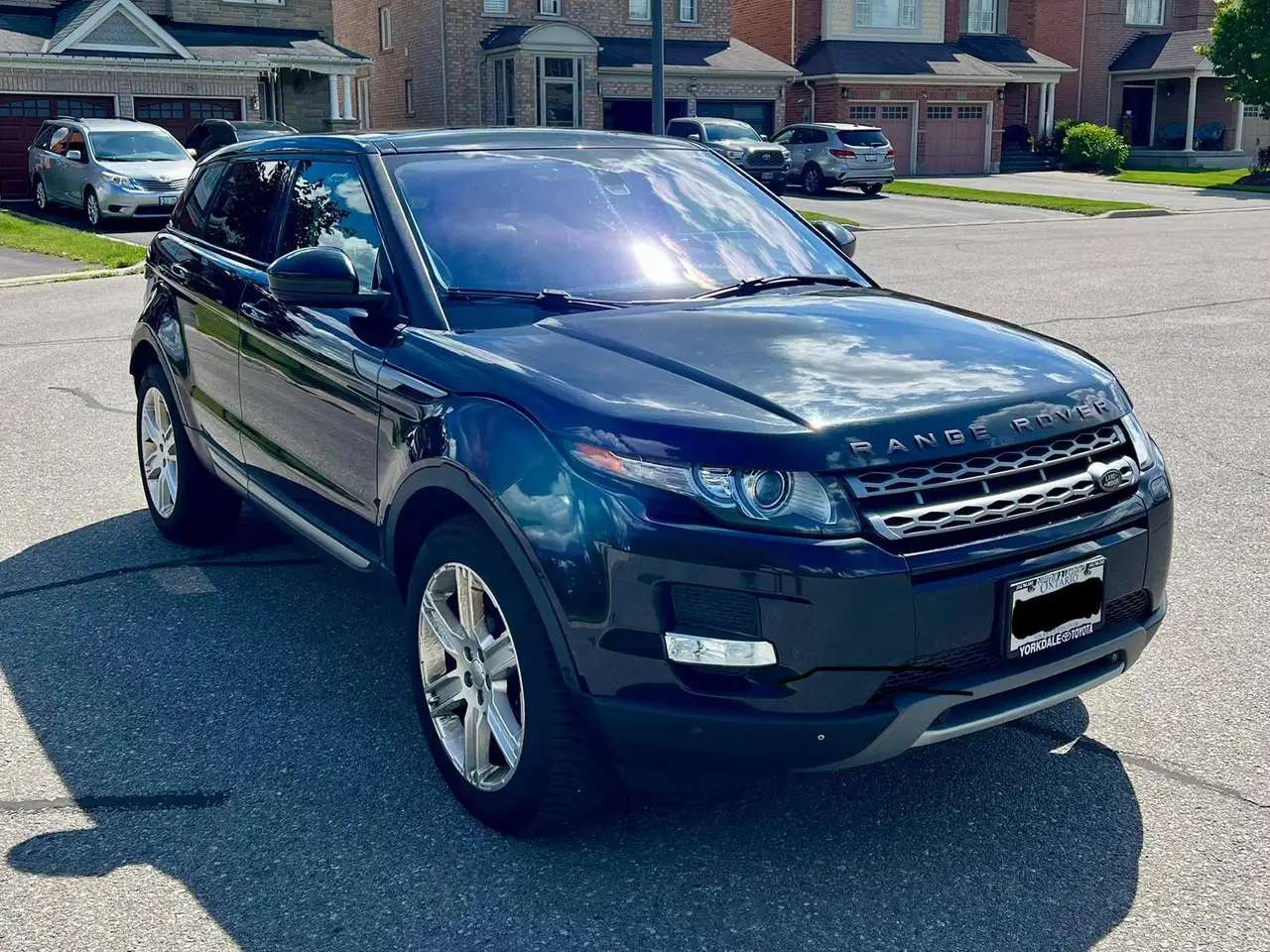 Land Rover Range Rover Evoque photo Land Rover Range Rover Evoque