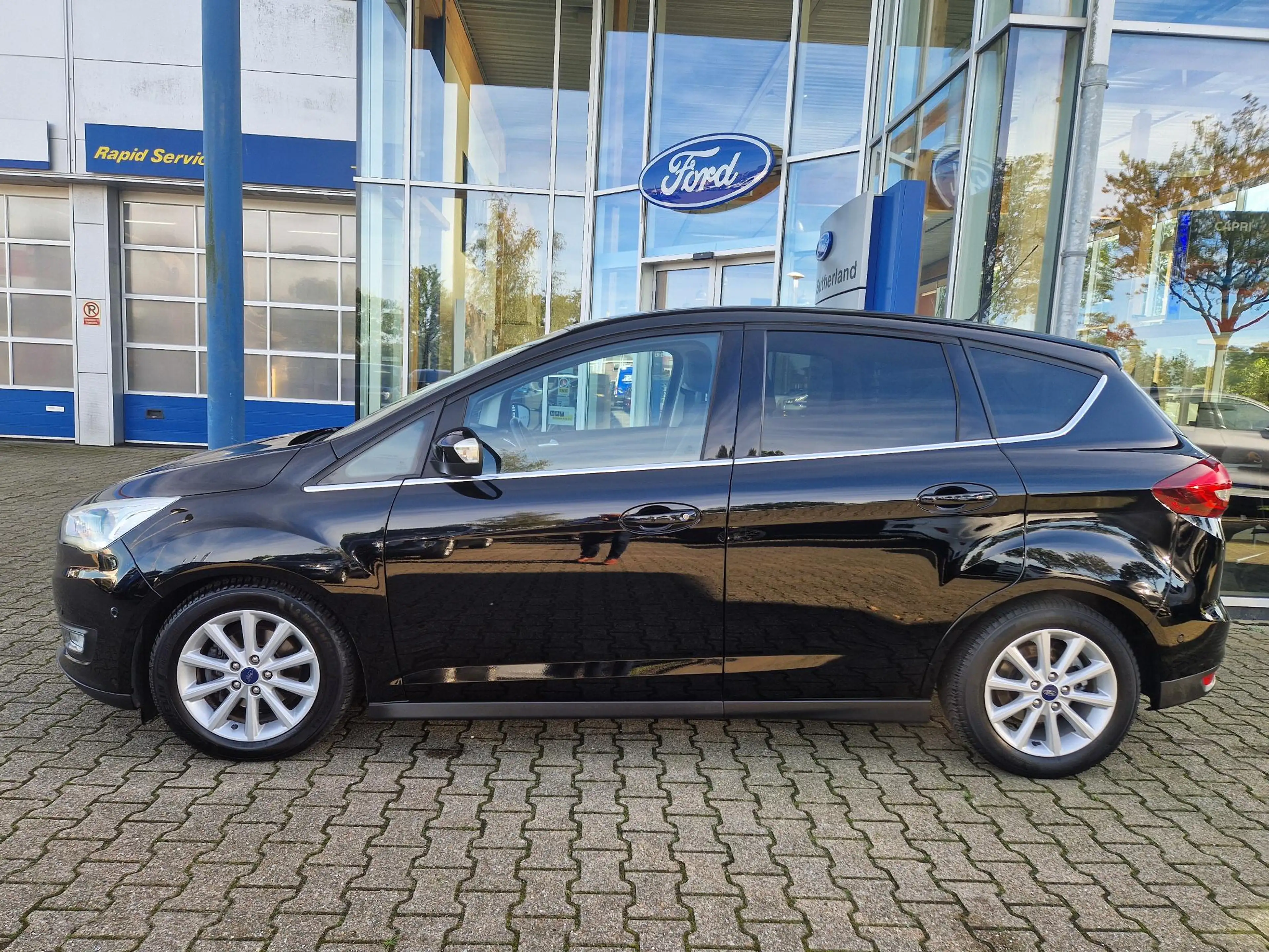 Ford C-Max 1.0 Titanium Camera | Trekhaak | Winterpack, stoel — photo 2