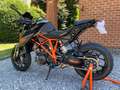 KTM 1290 Super Duke R Orange - thumbnail 1