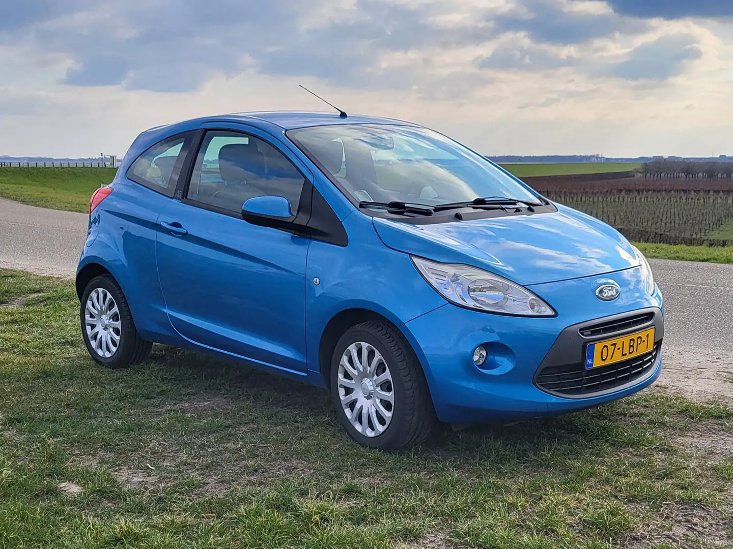 Ford Ka/Ka+ Ka/Ka+ 1.2 Titanium Blauw - 1