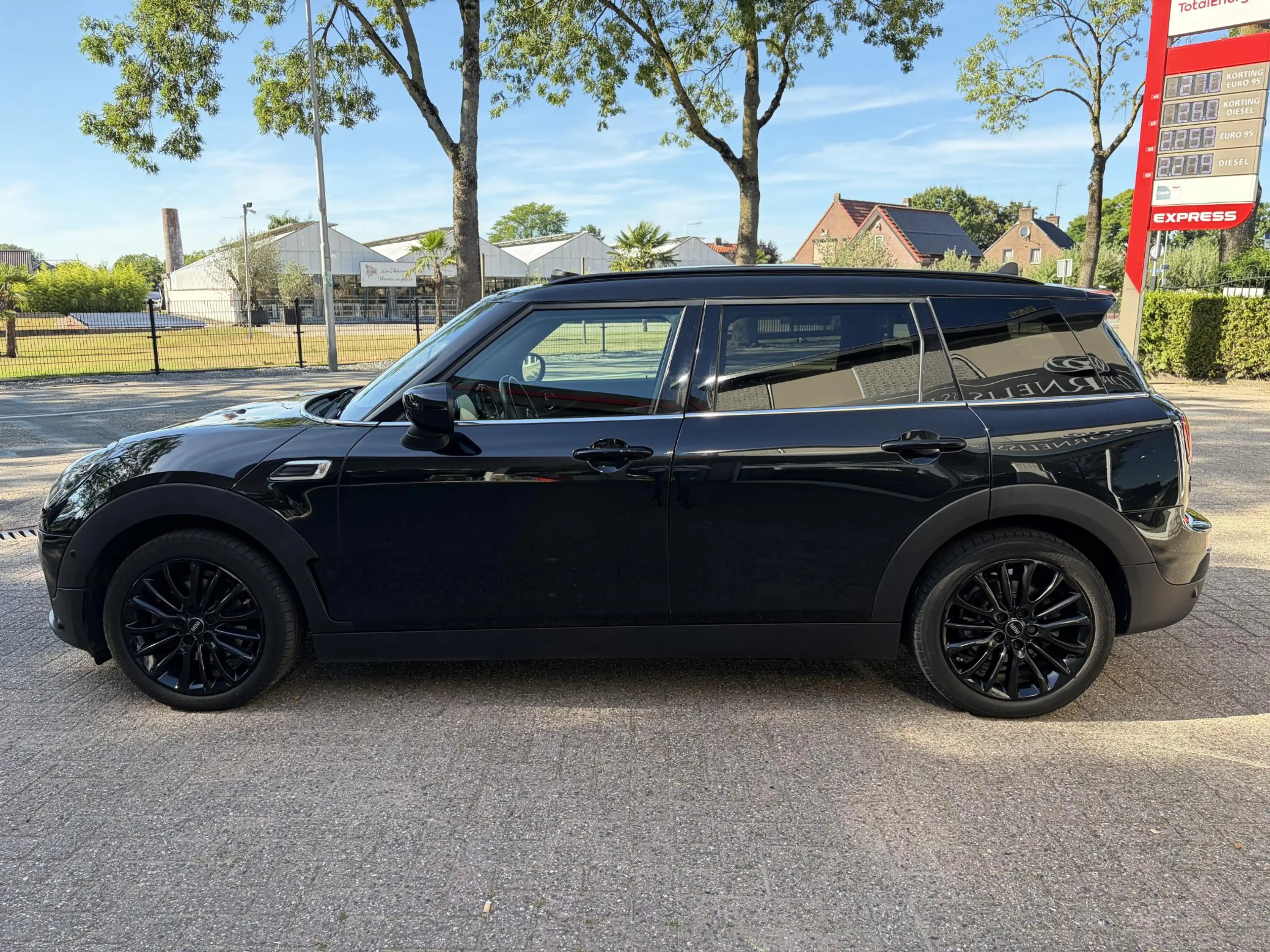 MINI Cooper Clubman 1.5 Classic Pano Leder Elc Stoelen Camera C — photo 3