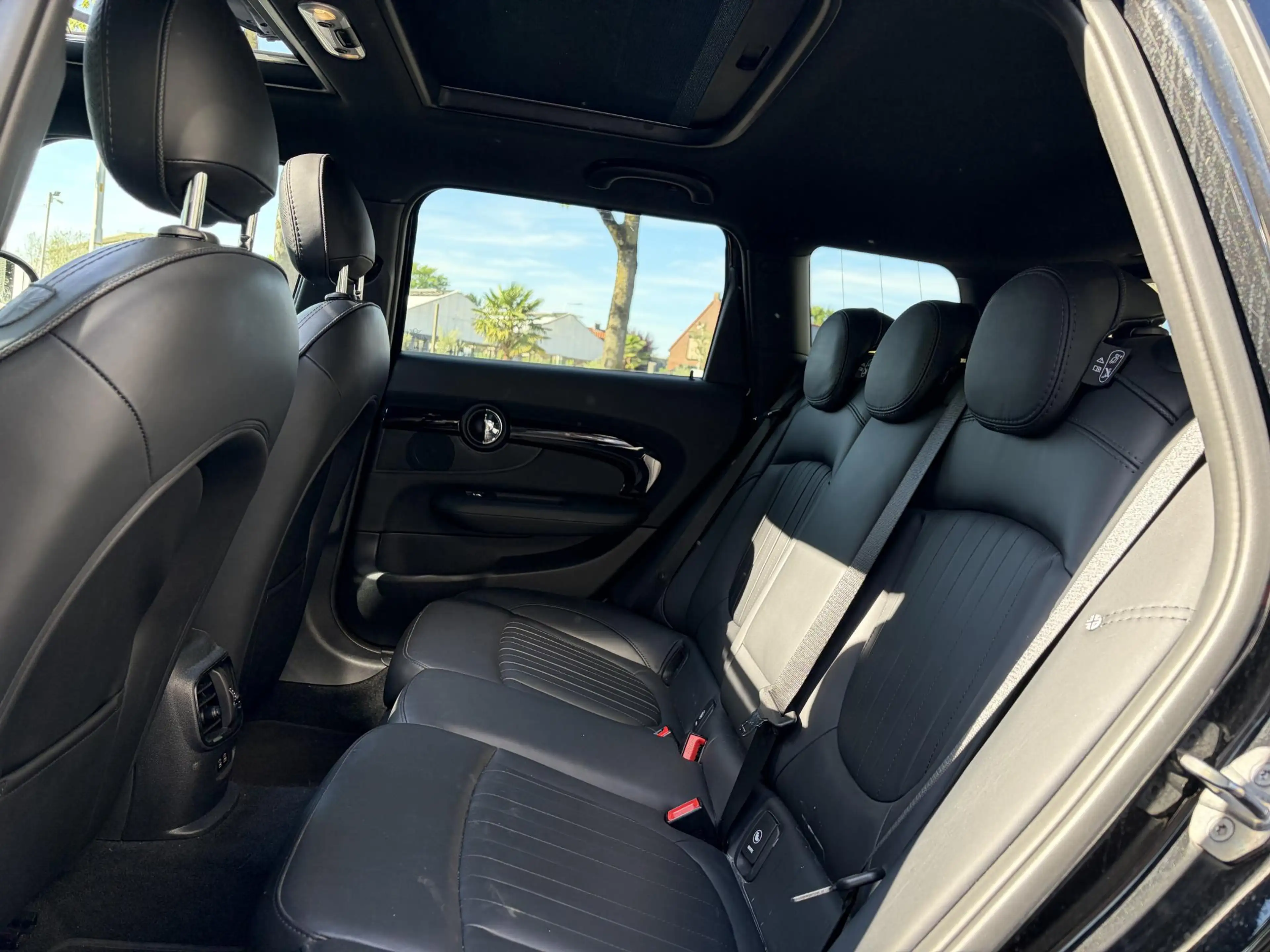MINI Cooper Clubman 1.5 Classic Pano Leder Elc Stoelen Camera C — photo 19