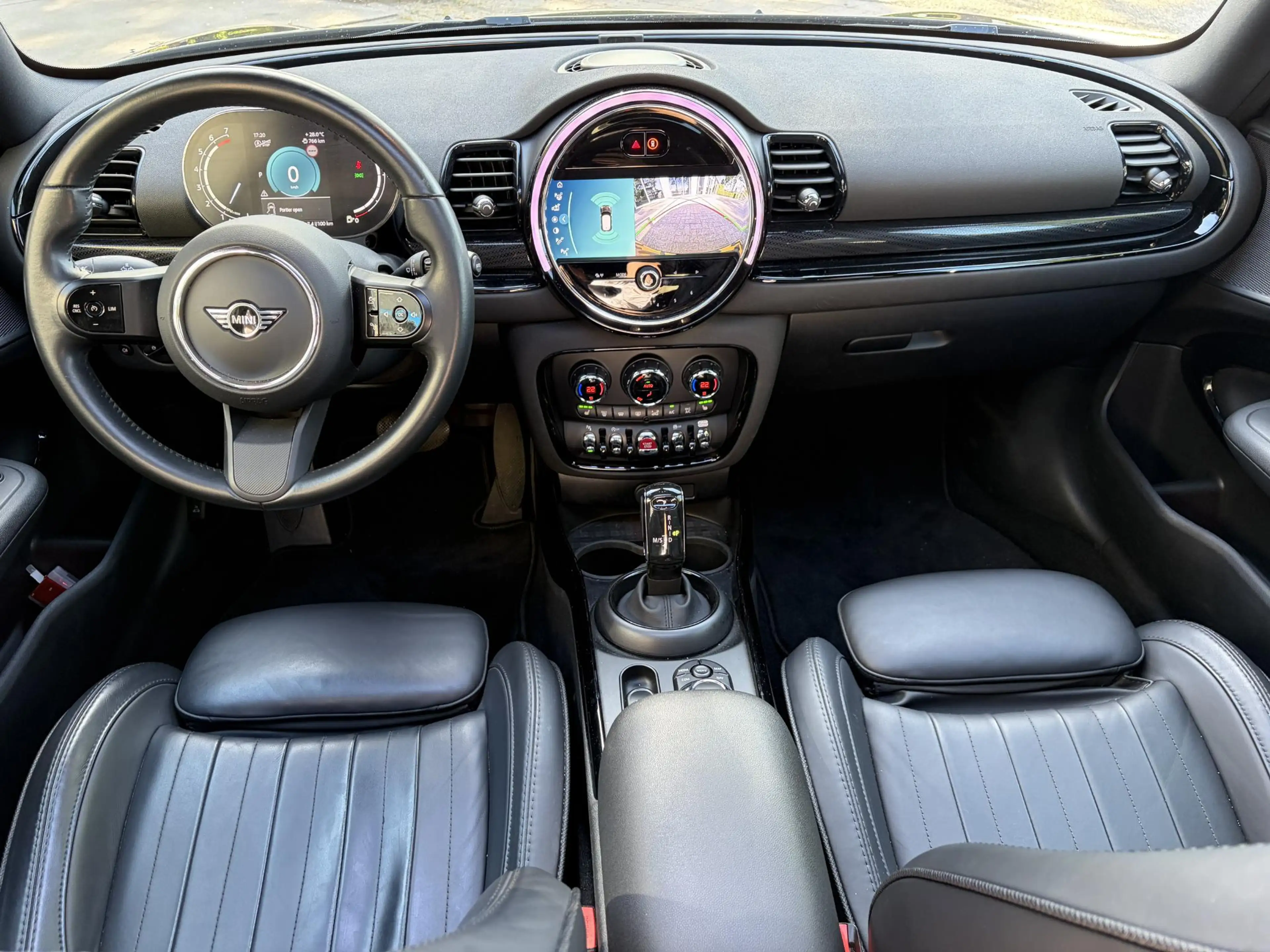 MINI Cooper Clubman 1.5 Classic Pano Leder Elc Stoelen Camera C — photo 2