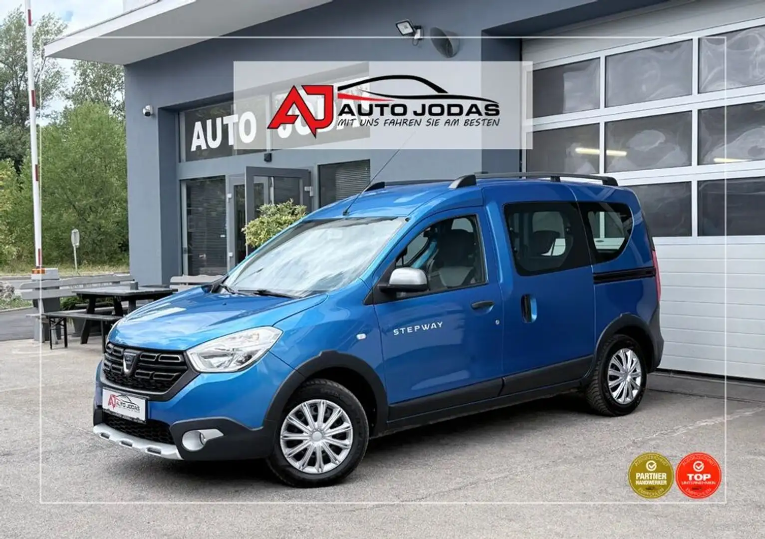 Dacia Dokker Stepway TCe 130 **Kamera/Navigation** Blau - 1