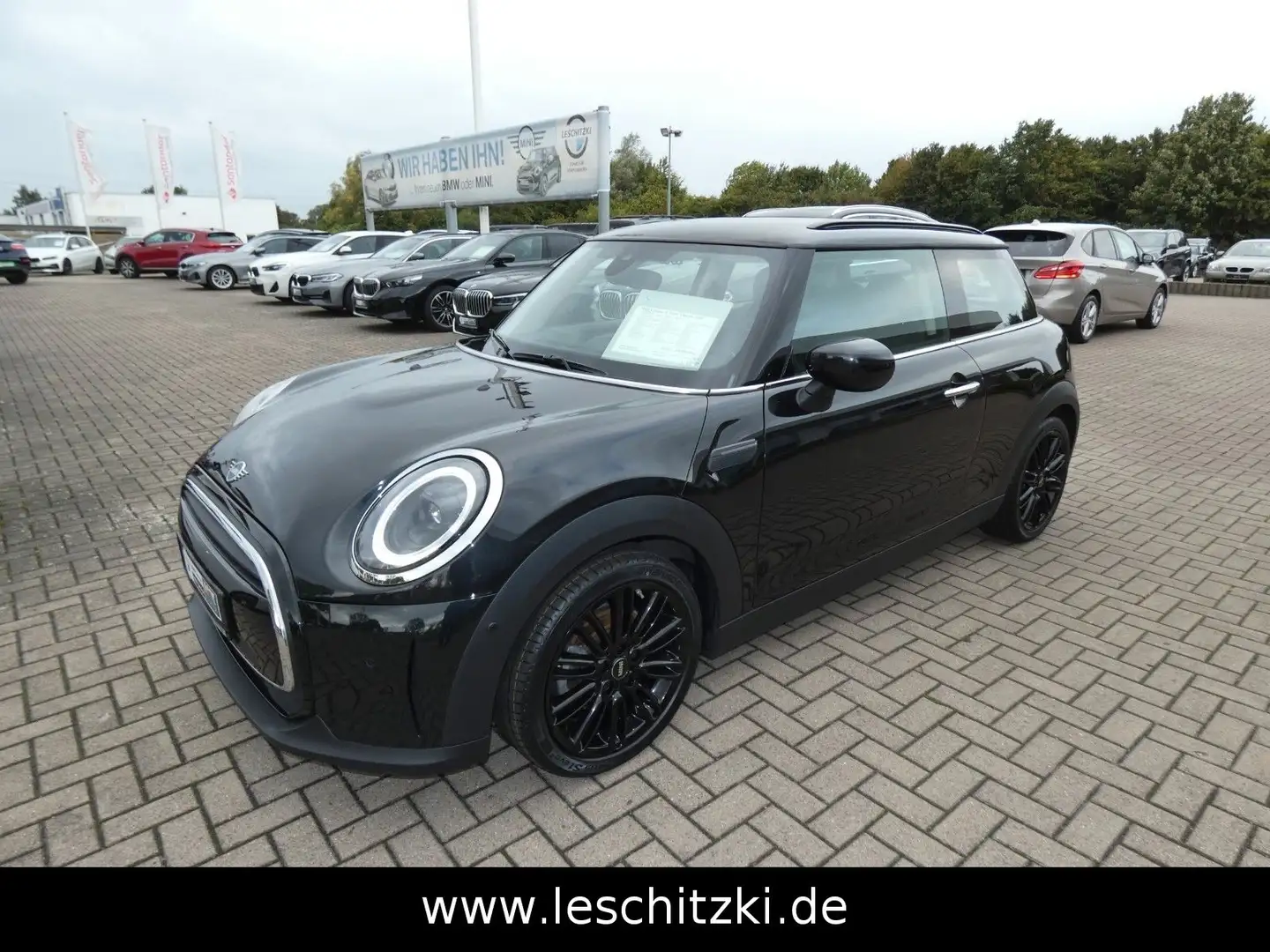 MINI Cooper 3-Türer Classic Trim/Automatik/LED/Navigation Noir - 1