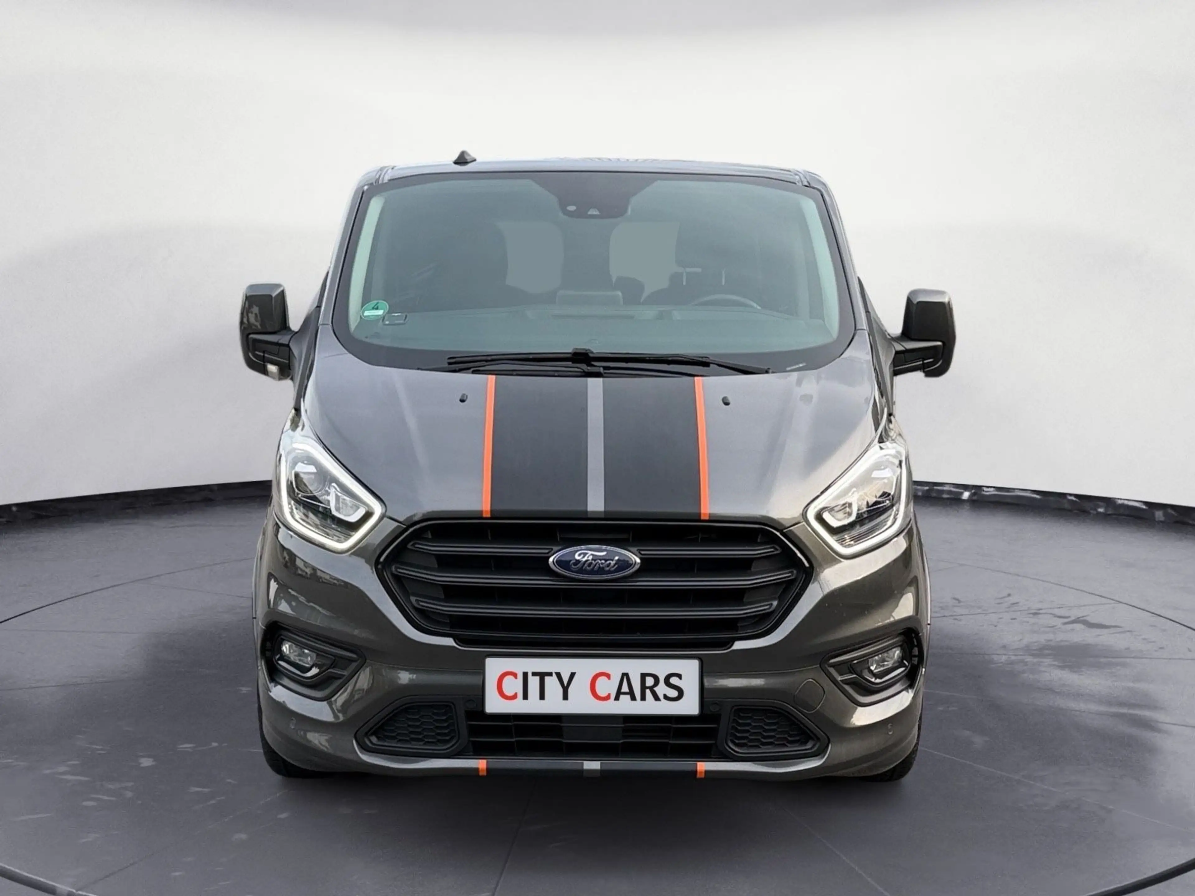 Ford Tourneo Custom Kombi 320 L1 Tourneo Sport — photo 3