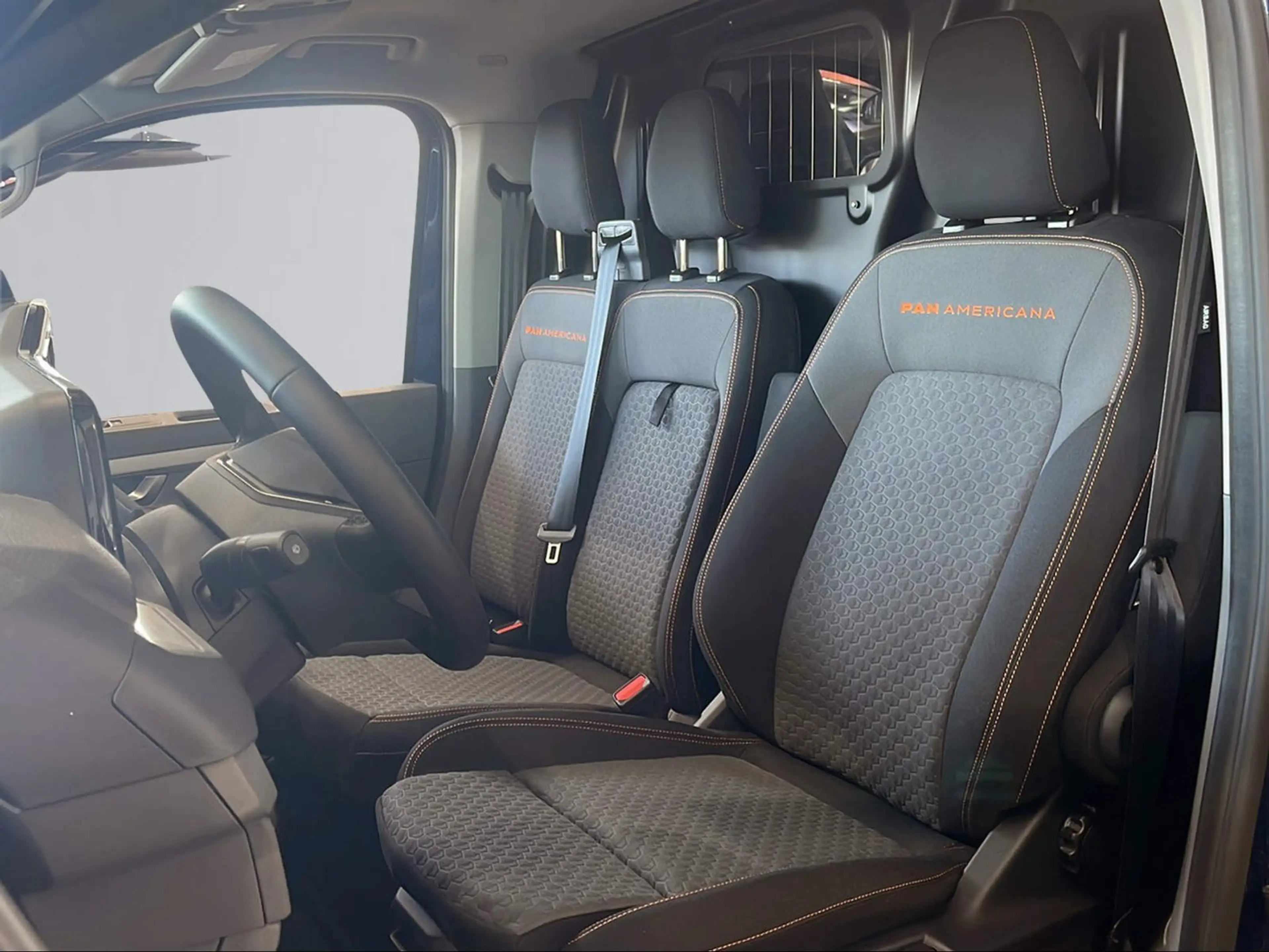 Volkswagen Transporter VW Transporter Kasten PanAmericana TDI — photo 9
