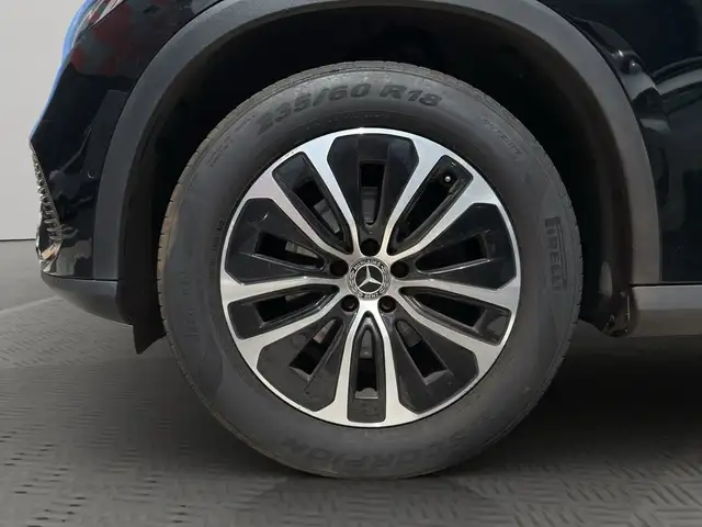 Mercedes-Benz GLC view 6