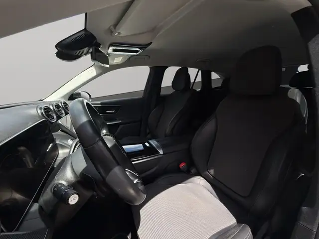 Mercedes-Benz GLC view 7