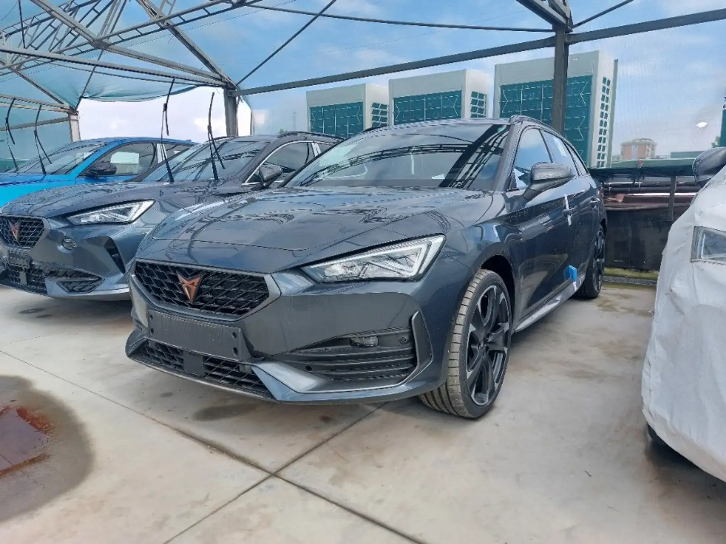 CUPRA Leon Sportstourer 2.0 TSI VZ - 1