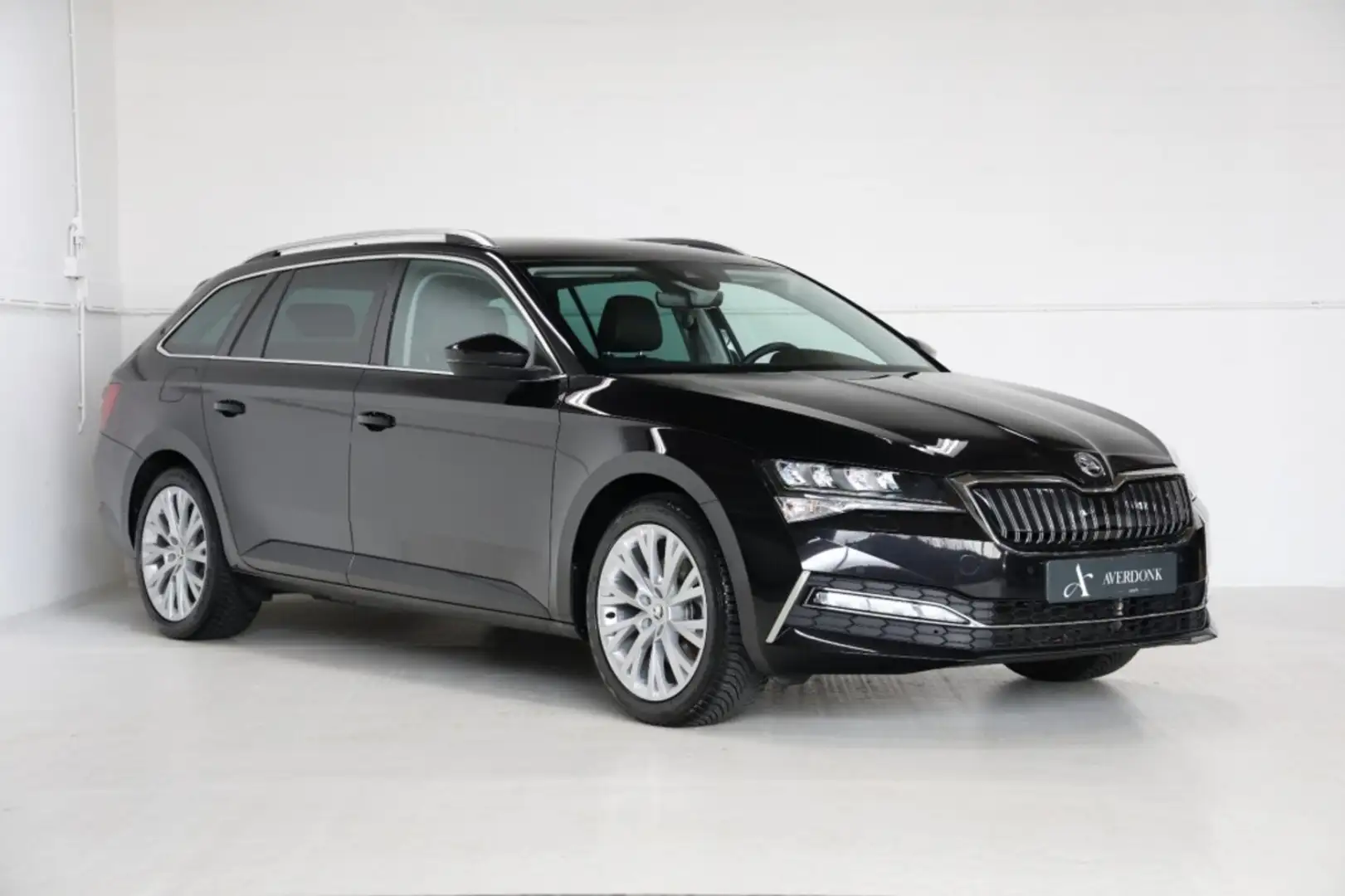 Skoda Superb Combi 1.4TSI iV 218PK Business Ed. Plus NAP|Trekha Noir - 1