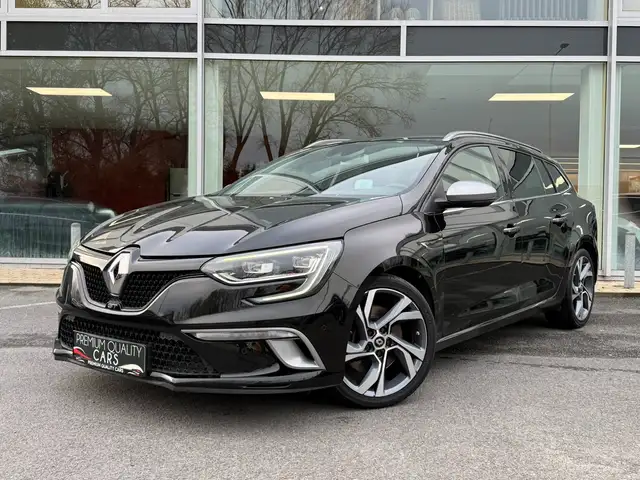 Renault Megane GT / CAMERA / CARPLAY / HEAD UP DISPLAY /