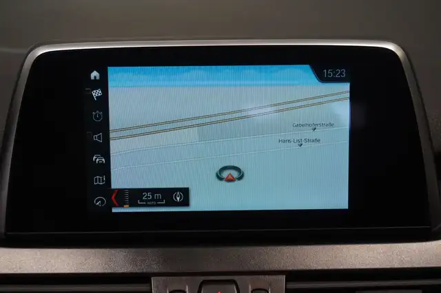 BMW 2 Series view 15