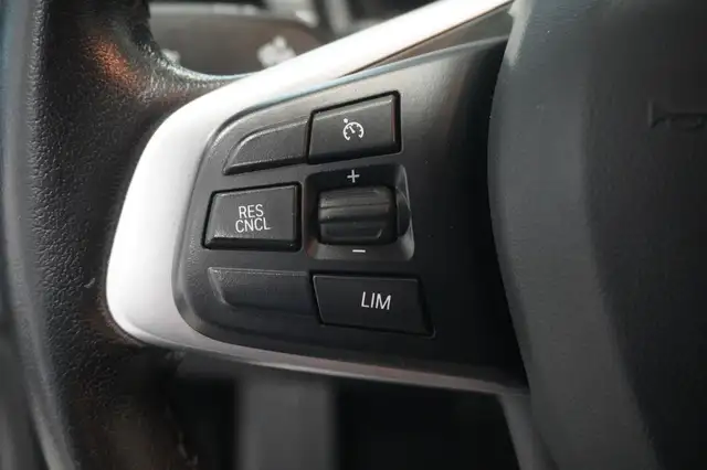 BMW 2 Series view 12