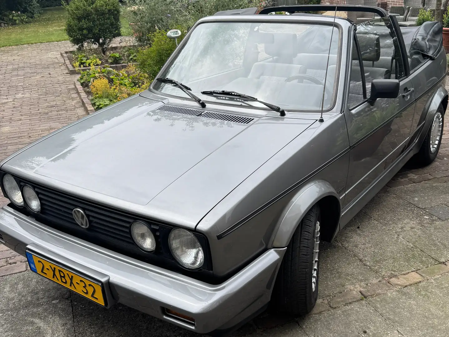 Volkswagen Golf Cabriolet 18i karmann origineel Grey - 2