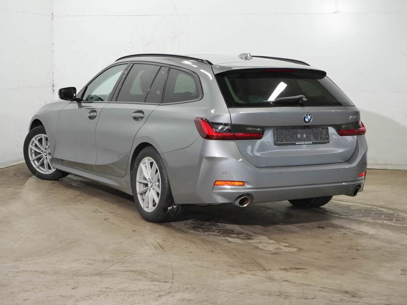 BMW 318 i Touring+LCI+WIDESCREEN+PANO+HARMAN/KARDON — photo 5