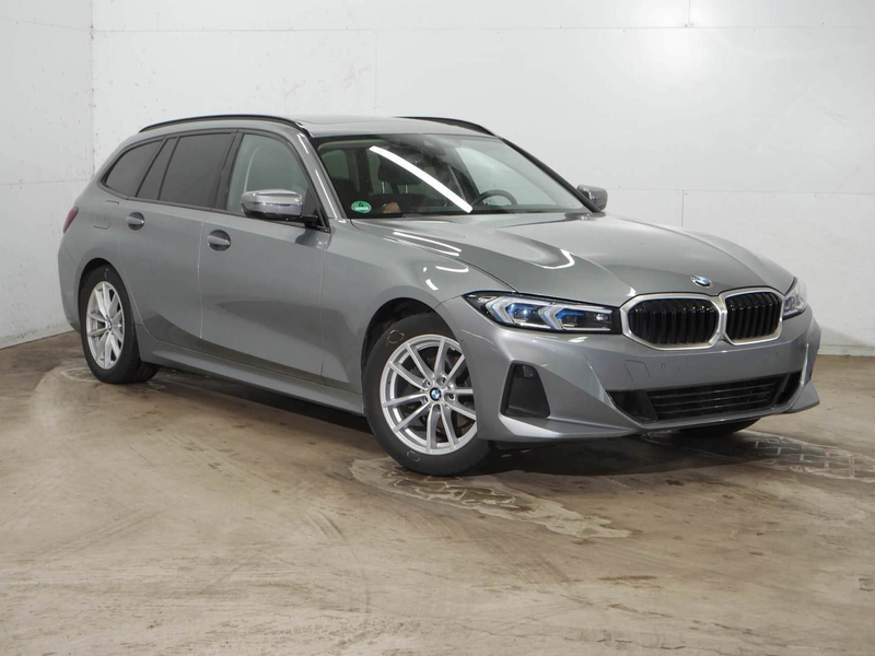 BMW 318 i Touring+LCI+WIDESCREEN+PANO+HARMAN/KARDON — photo 4