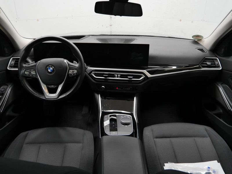 BMW 318 i Touring+LCI+WIDESCREEN+PANO+HARMAN/KARDON — photo 9