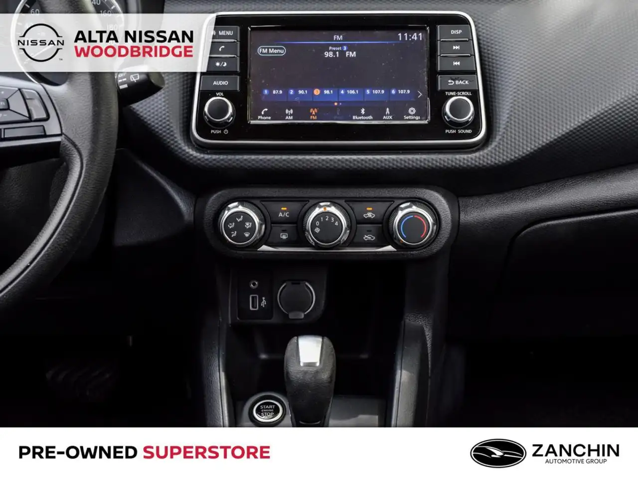 Nissan Kicks photo Nissan Kicks