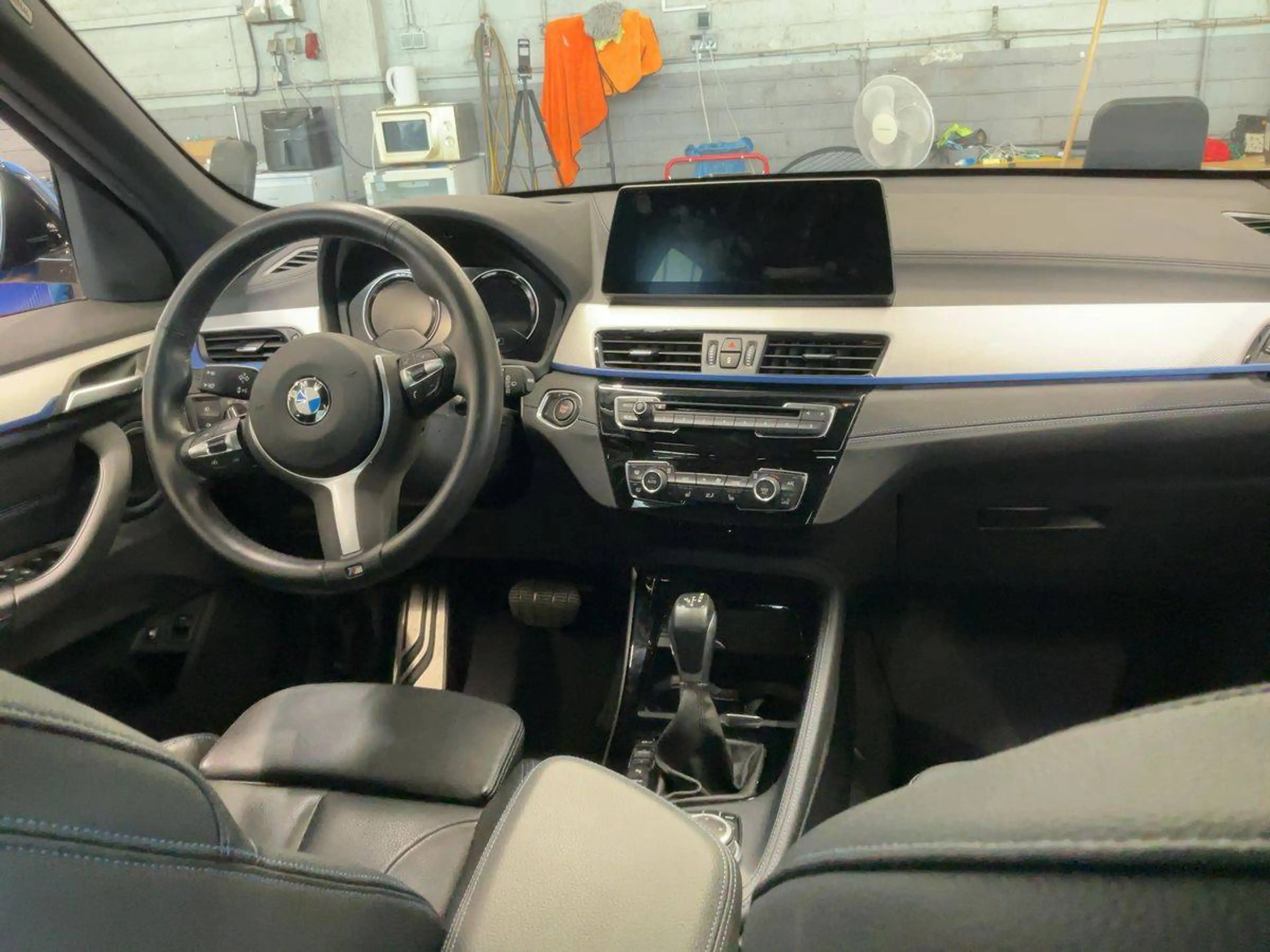 BMW X1 xDrive 25 e M Sport — photo 7