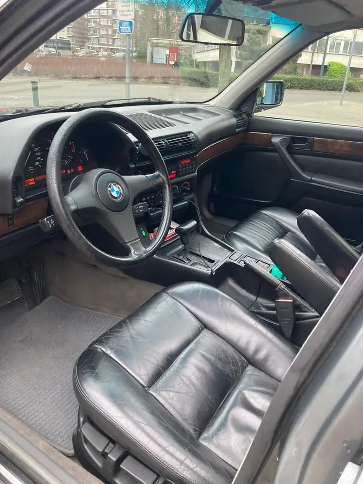 BMW 735i, foto 7