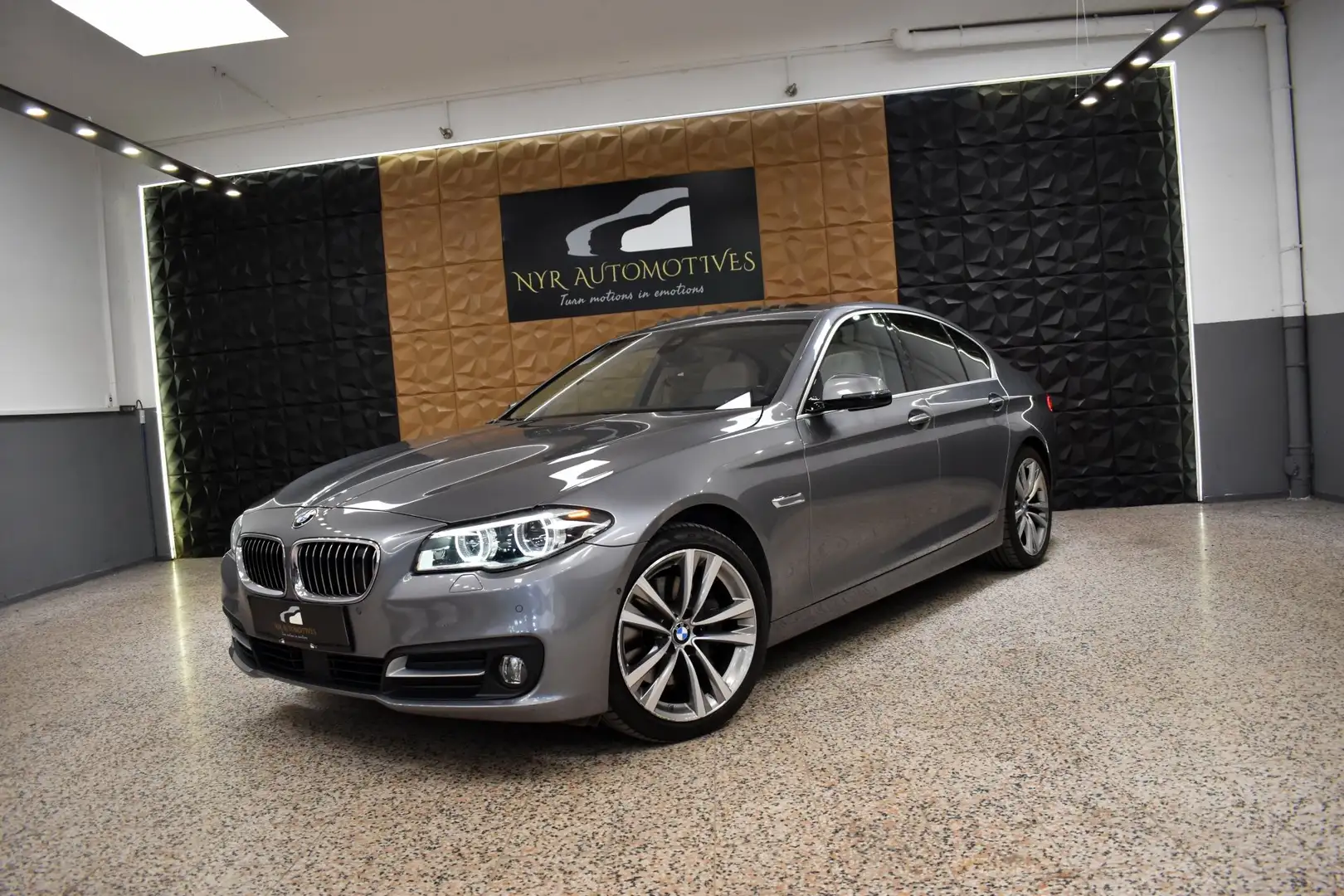 BMW 530 d xDrive LCI LED, HUD, SHD, 5xCAM, ACC, DIGI TACHO Gris - 1