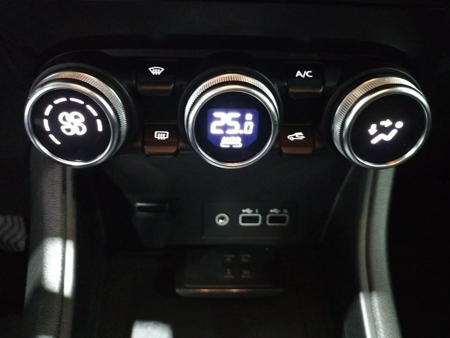 Mitsubishi ASX 130T MHEV Motion Blanco - 2