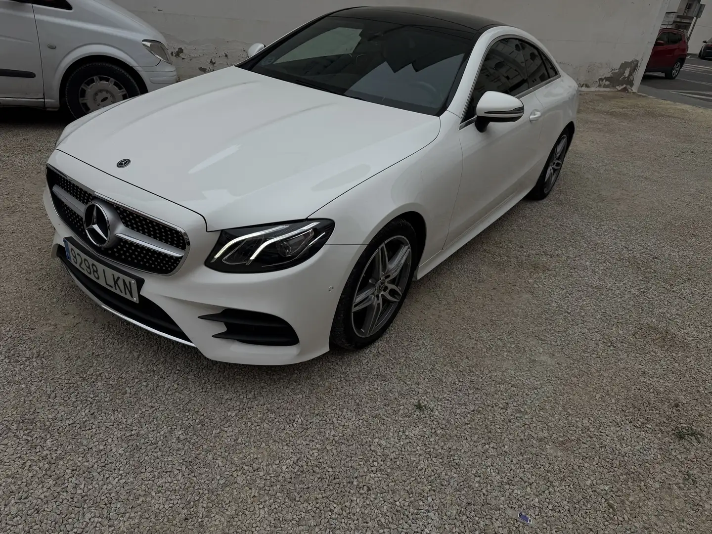 Mercedes-Benz E 220 Coupé 220d 4Matic 9G-Tronic - 1