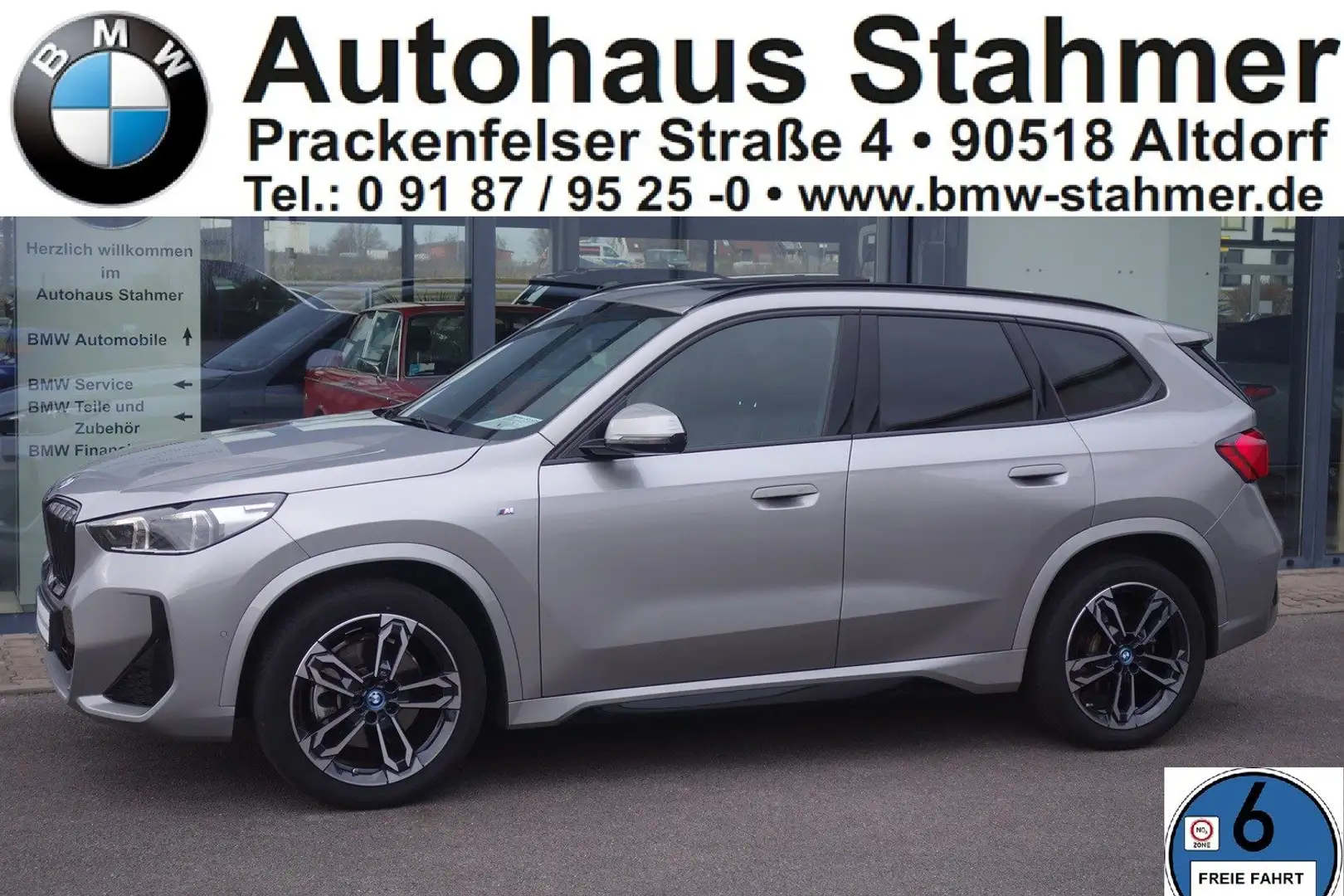 BMW iX1 xDrive30 M Sport - Vollausstattung Head-Up Grau - 1